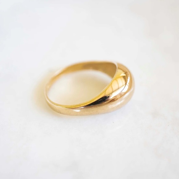 Mejuri Jewelry - RG 14k Solid Gold Dome Ring